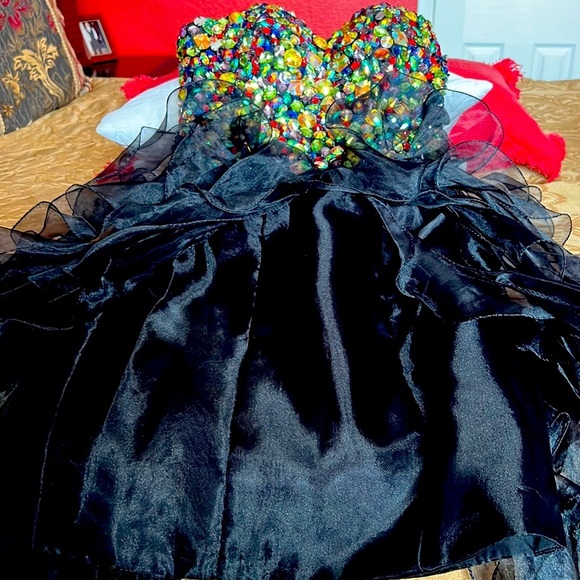 Flirt gown-by Maggie Sotero looks brand new - Picture 11 of 14